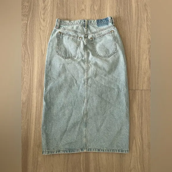 Abercrombie &amp; Fitch denim high rise midi cutout skirt in light wash