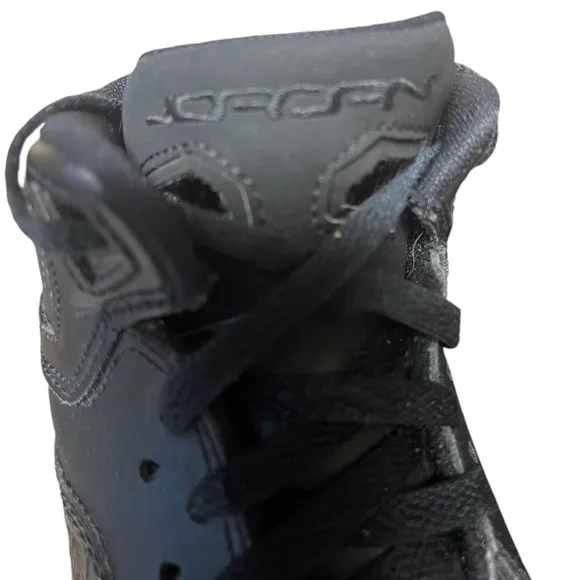 Air Jordan B'Loyal Nike Mid-Hi Triple Black Leather Kids Size 11 C