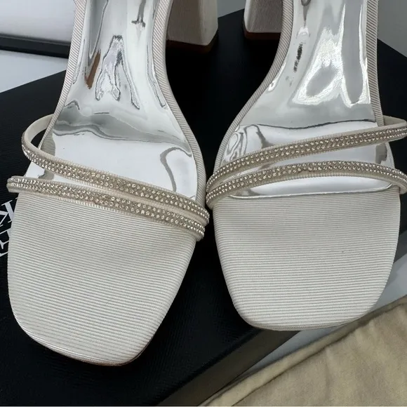 Badgley Mischka Rebekah Metallic Block-Heel Sandals Size 9 NWT