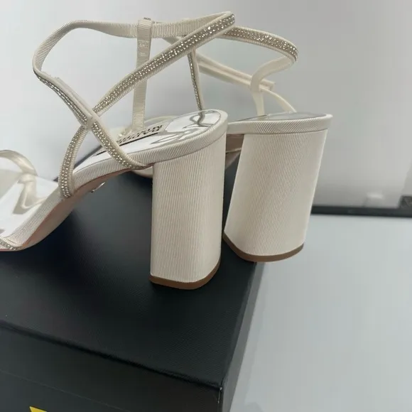 Badgley Mischka Rebekah Metallic Block-Heel Sandals Size 9 NWT
