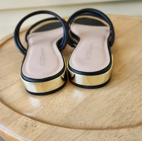 BCBGeneration Dexti sandals size 7.5