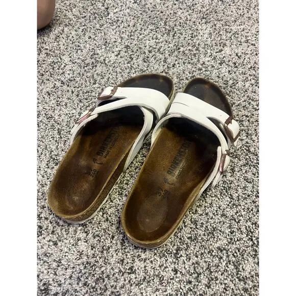 BIRKENSTOCK Yao Balance Birko-flor® Women's Sandals Mules, White/Gold Sz 37/7