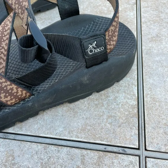 Chaco men’s  stripe sandals