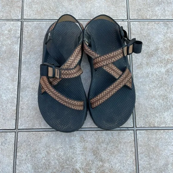 Chaco men’s  stripe sandals