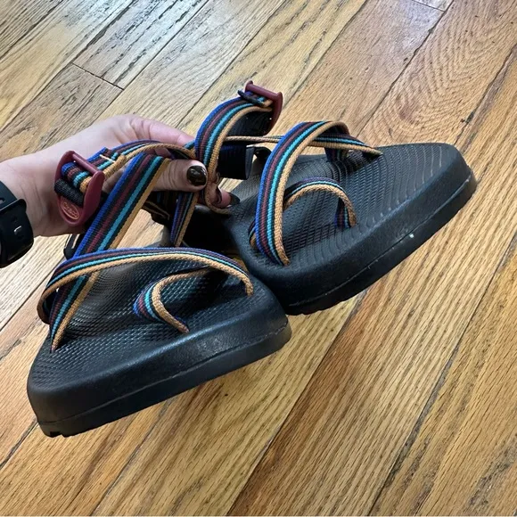 Chaco Z/2 Classic Sandal in Scoop Nugget Size 10