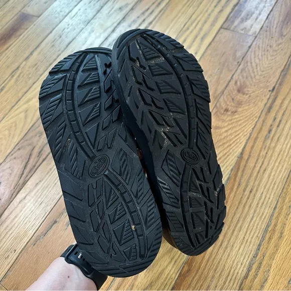 Chaco Z/2 Classic Sandal in Scoop Nugget Size 10