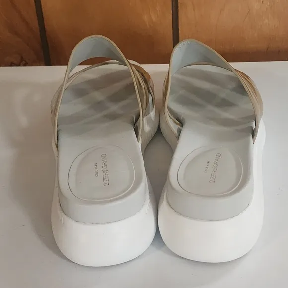 COLE HAAN 2.Zerogrand Platform Gold Slotted Slide Sandals SZ. 8 1/2 NWOB