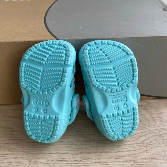 Crocs Frozen Limited Edition Toddler Sandals - SZ 4 C