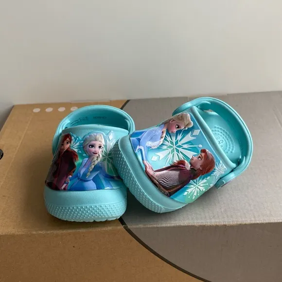 Crocs Frozen Limited Edition Toddler Sandals - SZ 4 C