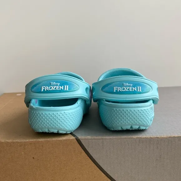 Crocs Frozen Limited Edition Toddler Sandals - SZ 4 C