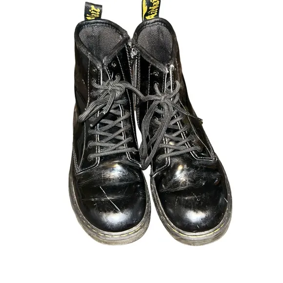 dr martens Delaney girls black boots youth size 3 1460 J