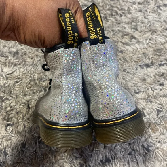Dr. Martens girls silver 1460T boots great condition
