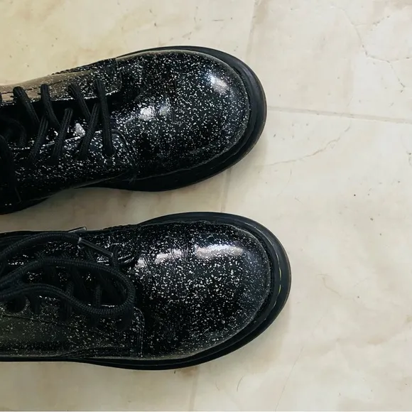 Dr. Martens Junior 1460 Black Cosmic Silver Glitter Lace Up Zipper Boots size 2
