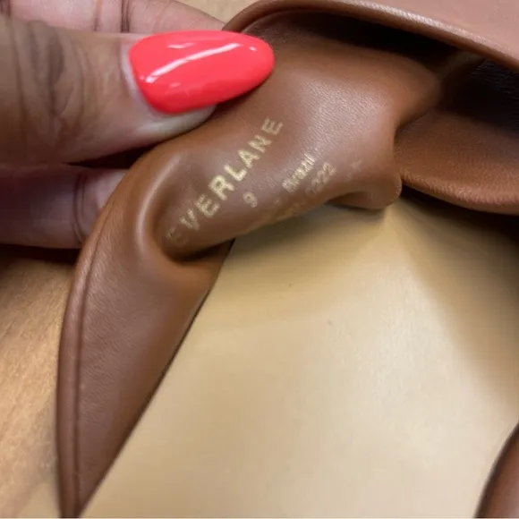 Everlane Sienna Brown Leather Day Crossover Sandal in Size 9
