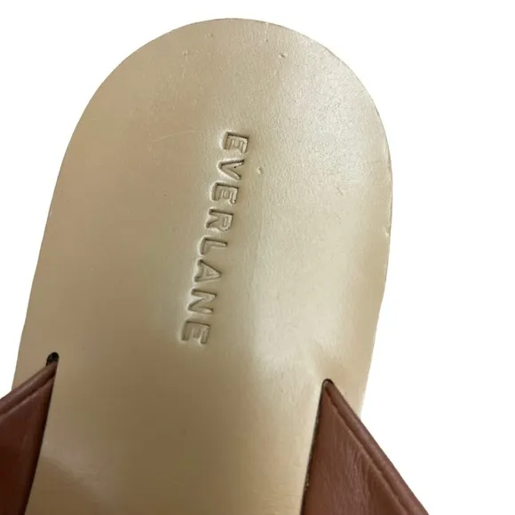 Everlane Sienna Brown Leather Day Crossover Sandal in Size 9