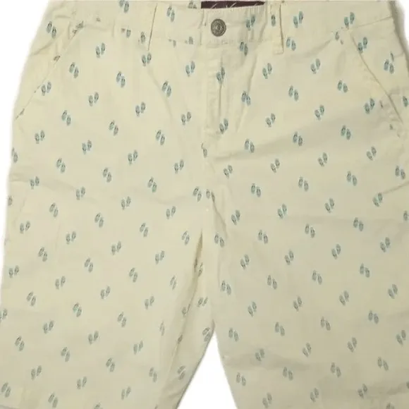 Fun Bermuda Shorts Pastel Yellow &amp; Blue Flip Flops Khakis Chinos