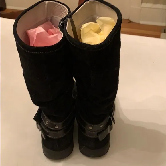 Girl’s Black Suede Boots Size 4