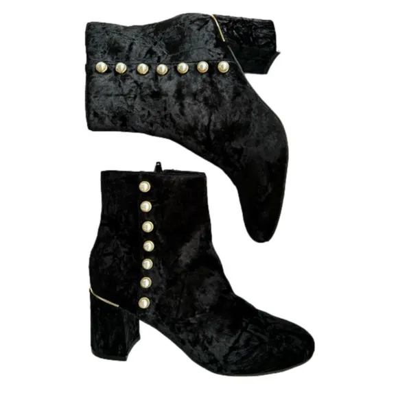 Isaac Mizrahi Live Davina Black Size 8 Faux Pearl Crushed Velvet Booties…