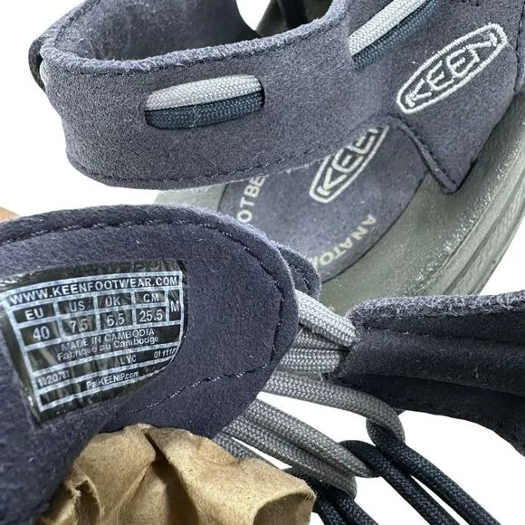 KEEN Uneek Cord Sandals Men’s Size 7.5