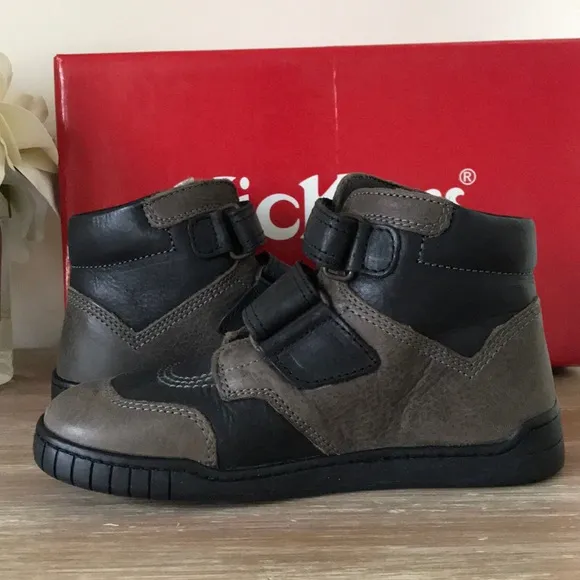 kICKERS BOOTS