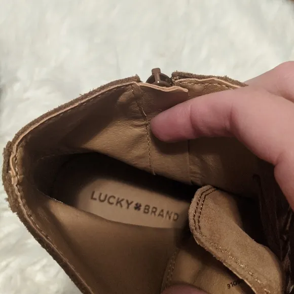 Lucky Brand Yelloh Suede Lace Up Wedge Booties Taupe sz 10