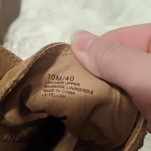 Lucky Brand Yelloh Suede Lace Up Wedge Booties Taupe sz 10