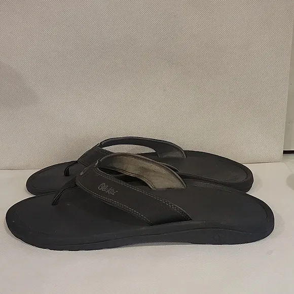 MEN'S OLUKAI BLACK SANDALS‎ FLIP FLOPS (sz 13)
