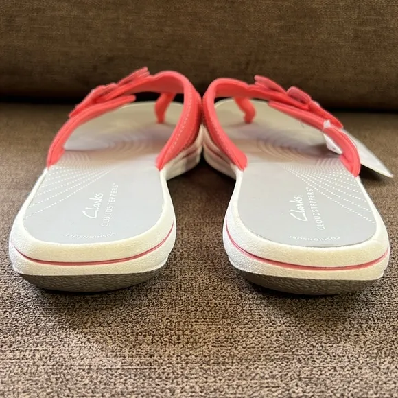 New Clarks Brinkley Cloud Stepper Flora Flip-Flop Women’s Size 9 in Bright Coral