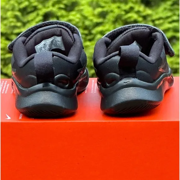 NEW Nike Baby / Toddler Star Runner 3 Low Casual Sneaker (Black)