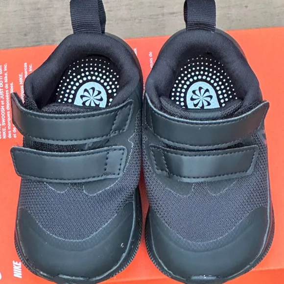 NEW Nike Baby / Toddler Star Runner 3 Low Casual Sneaker (Black)