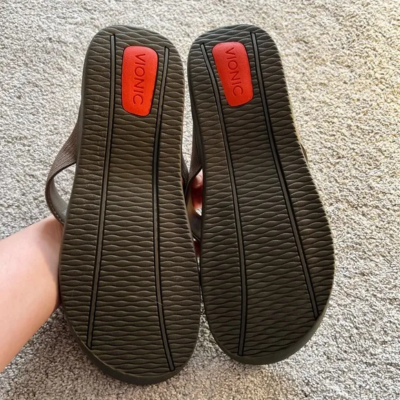 New Vionic 44Wave Beige/Tan Men’s Size 13 Thong Flip Flops Sandals