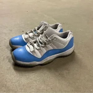 Nike Air Jordan 11 Retro Low University Blue UNC 528896-106 Size 6.5Y Women’s 8