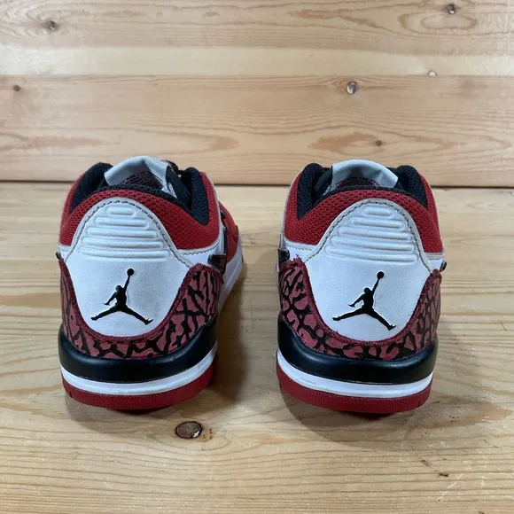 Nike Air Jordan Legacy 312 Low Basketball  Shoes CD9055-116Kids 11.5Red White