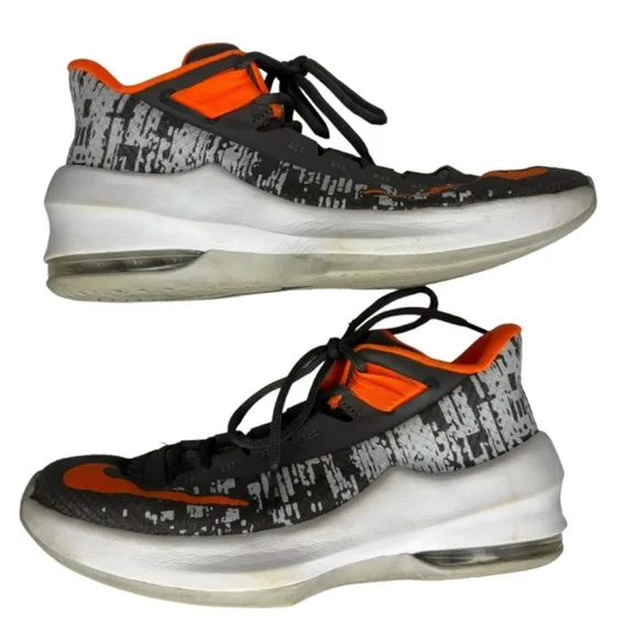 Nike Air Max Sneaker Shoes Infuriate II Boys Size 5 Youth Gray Orange Basketball