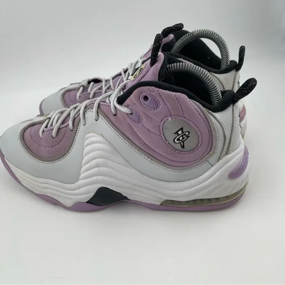 👞Nike Big Kids Air Penny II 2 Platinum/Purple Hardaway Basketball Shoe-Size 7 Y