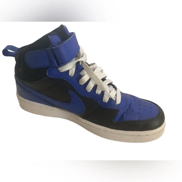 Nike Court Borough  Basketball Shoes Big Boy Size 6.5Y, CD8872-001