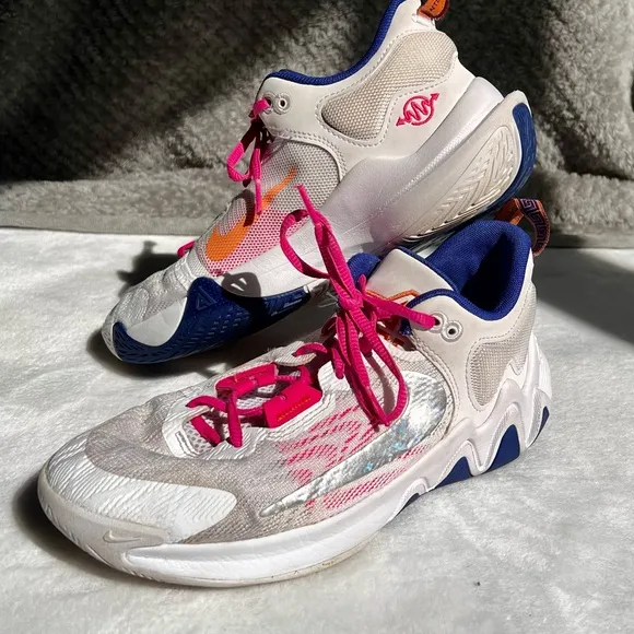 Nike Giannis Immortality 2