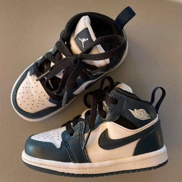 Nike Jordan 1 Mid TD Toddler 7C Shoes Armory Navy White Black 640735-411