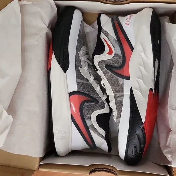 Nike Kyrie 8 GO Low University DQ8077-100 Basketball Shoes Youth Kids