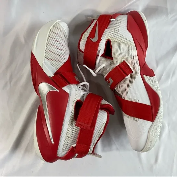 Nike Lebron James Zoom Soldier Basketball Hightops