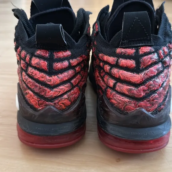 NIKE LENRON XVII INFRARED GS BIG KID BASKETBALL SHOES HIGH TOP RED BLACKSZ 5.5Y