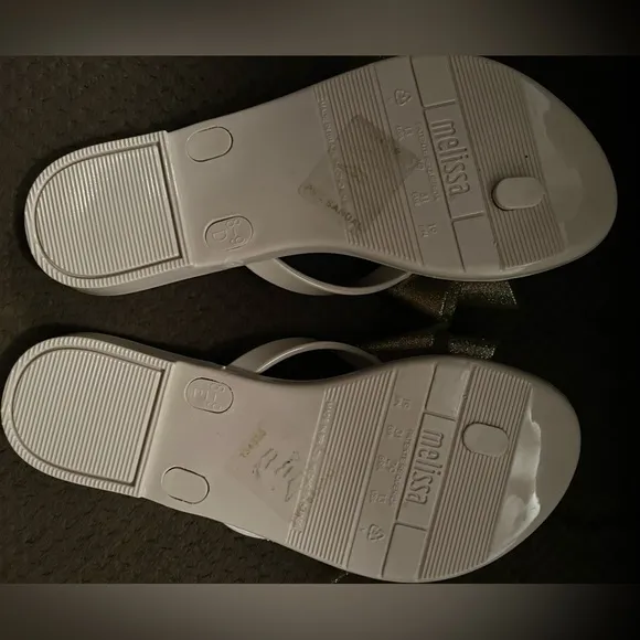 NWOB MINI MELISSA Girls' Mel by Melissa Harmonic Bow III Flip Flops Size 13