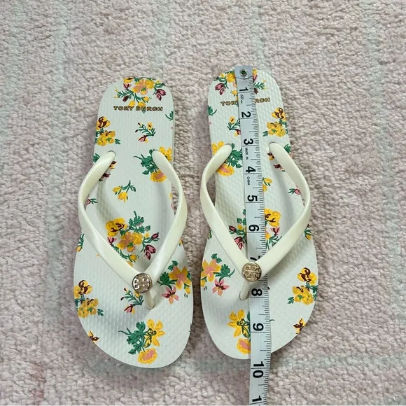 NWOT Ivory Rose Tory Burch Floral Flip Flops Size 7M