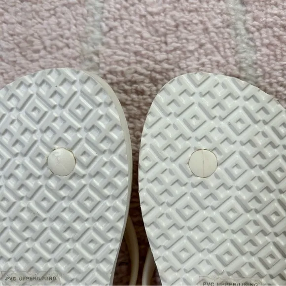 NWOT Ivory Rose Tory Burch Floral Flip Flops Size 7M