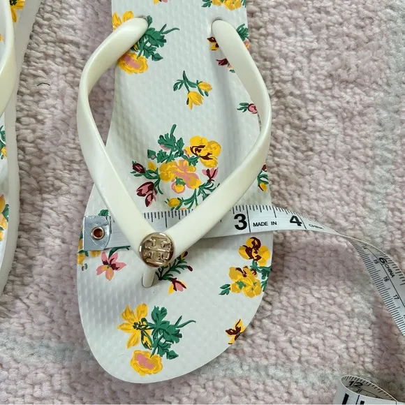 NWOT Ivory Rose Tory Burch Floral Flip Flops Size 7M