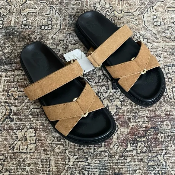 NWT Zara Suede Leather Strappy Flatform Sandals in Tan/Black - 7.5