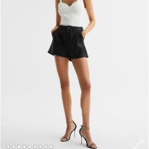 PAIGE Mayslie Pleated Shorts High Rise Black Midnight Oil Coating 32 NWT