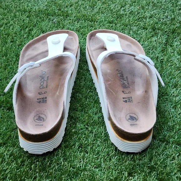 PAPILLO - Women's Sandals - SIZE 10 ((read description))
