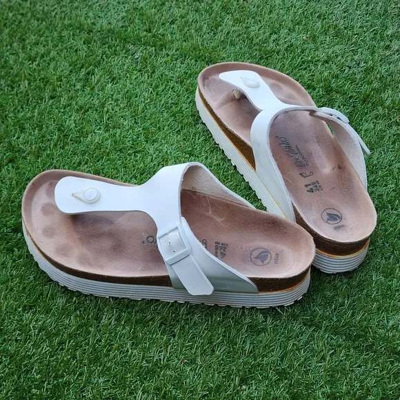 PAPILLO - Women's Sandals - SIZE 10 ((read description))