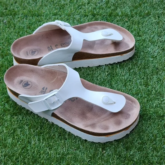 PAPILLO - Women's Sandals - SIZE 10 ((read description))
